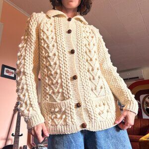 1990s handmade vintage button up wool fishermans aran cardigan!